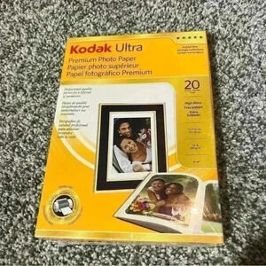 Kodak Ultra Premium Photo Paper 20 sheets high gloss 5X7 10mil New